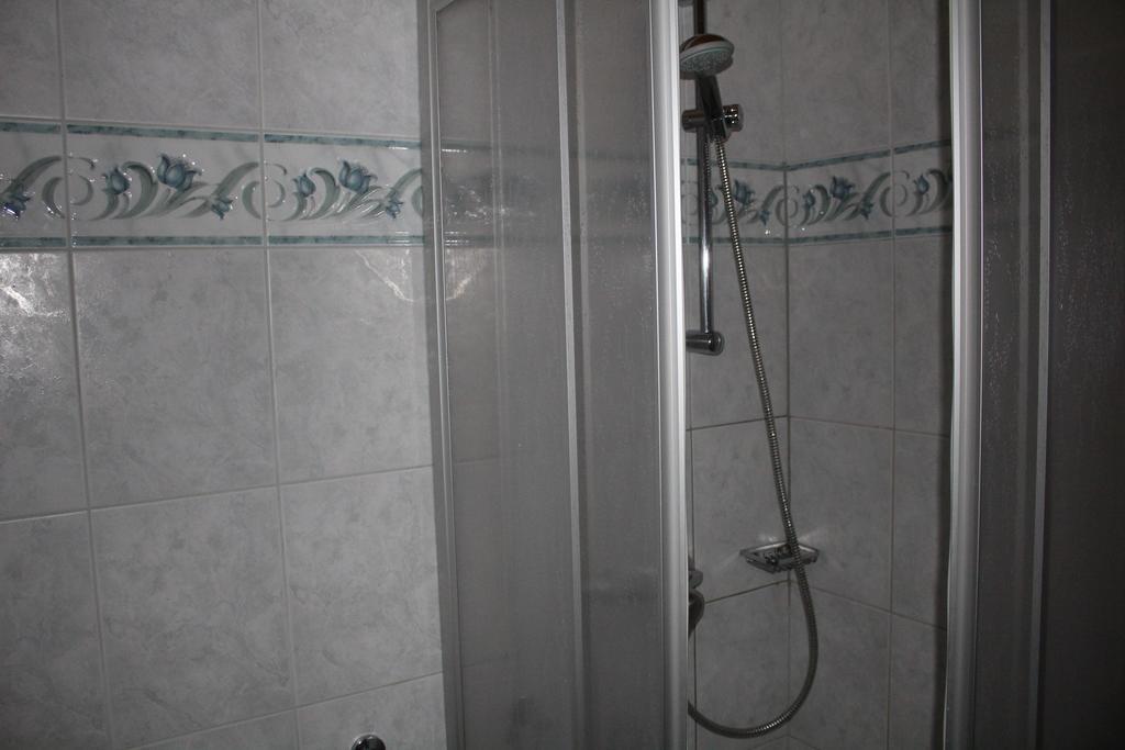 Haus Schoenleiten Ваграйн Стая снимка